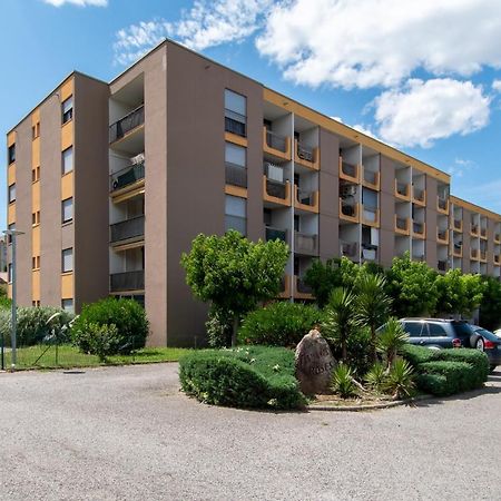 Les Flamants Roses - Studio Avec Balcon Apartment Nimes Bagian luar foto